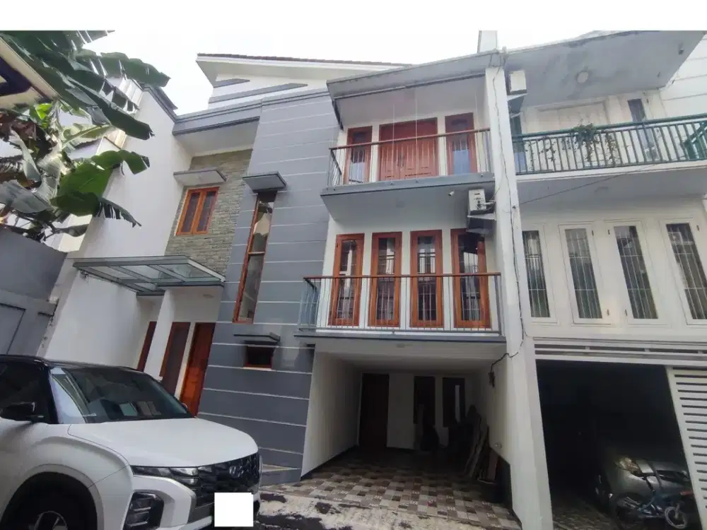 Rumah SHM 3 Lt Siap KPR 11 Menit ke AEON Mall Tanjung Barat J-33891