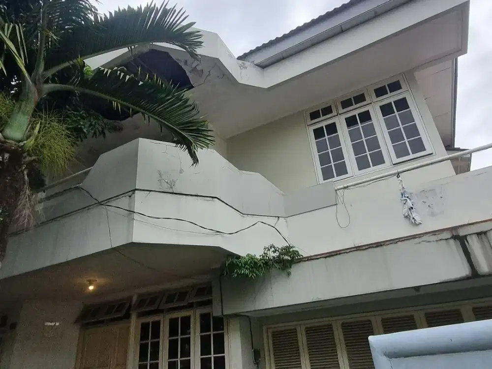 Rumah LB 290 SHM Strategis 15 menit ke Gerbang Tol Krukut 2 J-30524