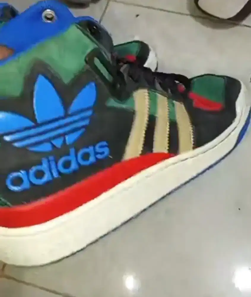 Sepatu Adidas Forum High Original