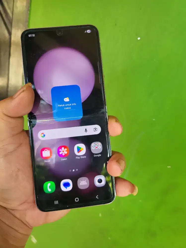 Samsung flip 5 sein 256 tompel manja selebihnya mulus nominus