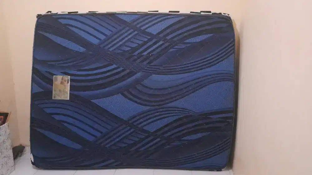 Dijual kasur royal foam size 180 × 220