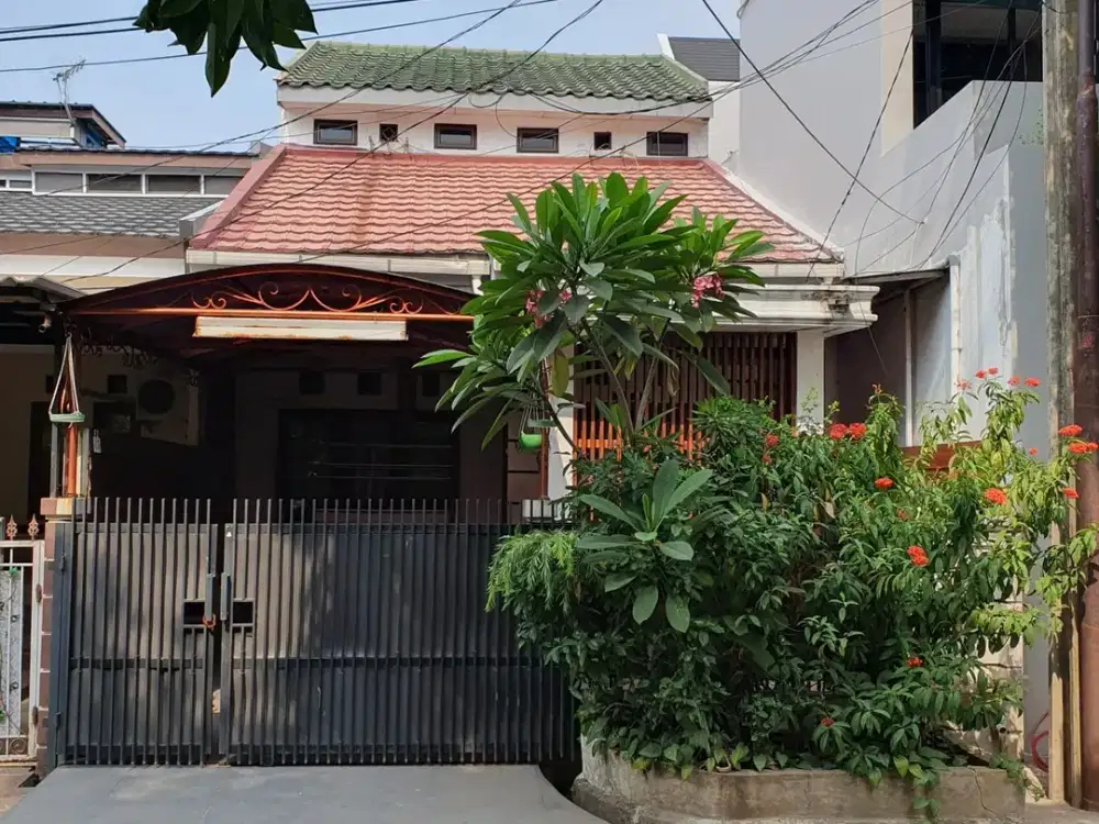 Rumah Strategis 2 Lt Bisa Nego 15 Mnt ke RS. Taman Harapan Baru J-27529