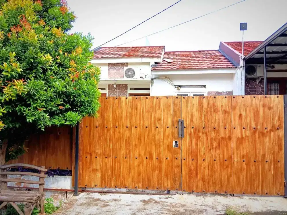 Rumah Dijual di Perumahan Green Paradise Siap Huni Harga Nego J-17346