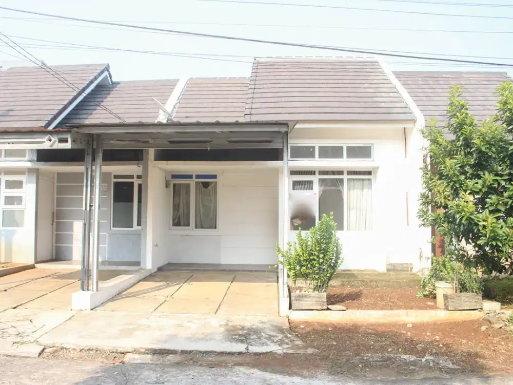Rumah Siap Huni Hadap Selatan 6 Menit ke RSU Hermina Depok J-23948