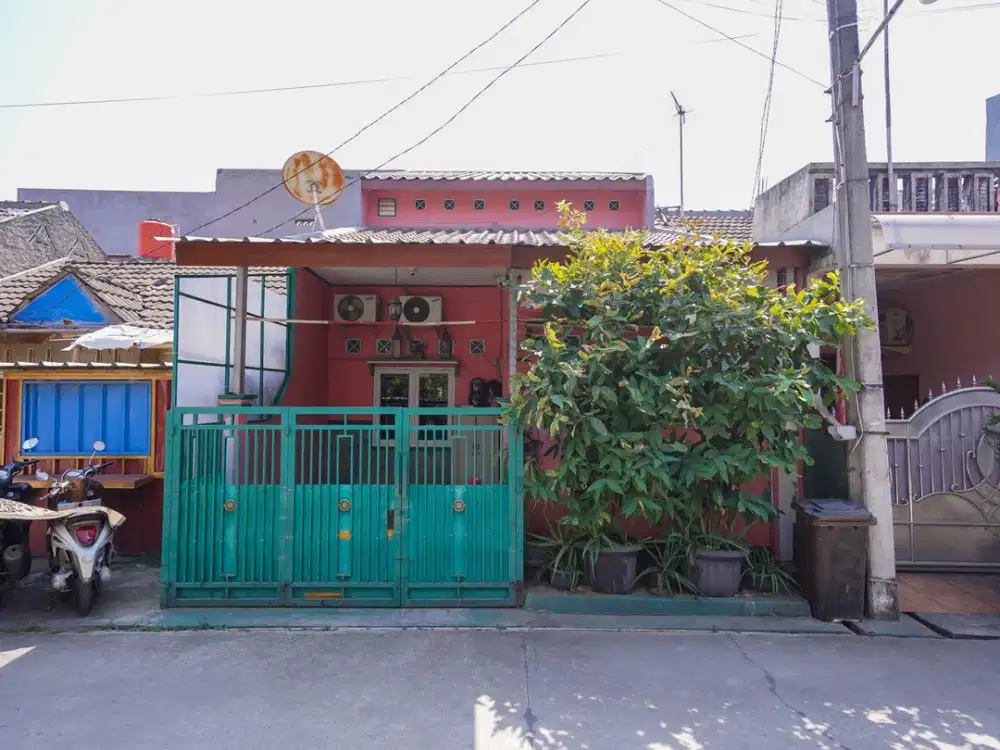 Rumah SHM Hadap Selatan Siap Huni 15 menit ke Stasiun Bekasi J-24468