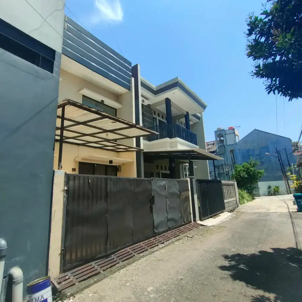 Di Jual Rumah Kiarasari Dekat Teenth Avenue Mall Soekarno Hatta