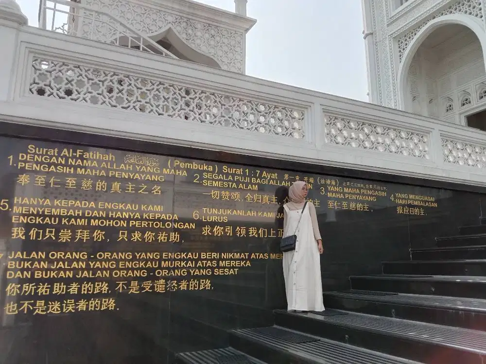 Mencari lowongan pekerjaan mingguan