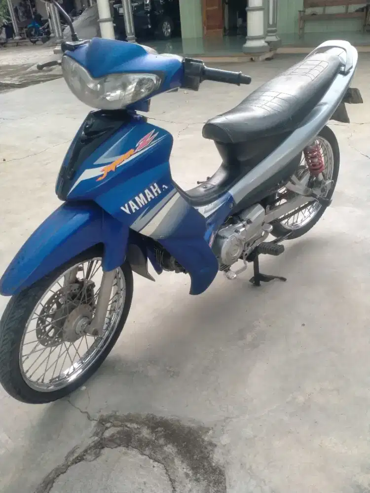 Jupiter z 2094st mesin bagus standart