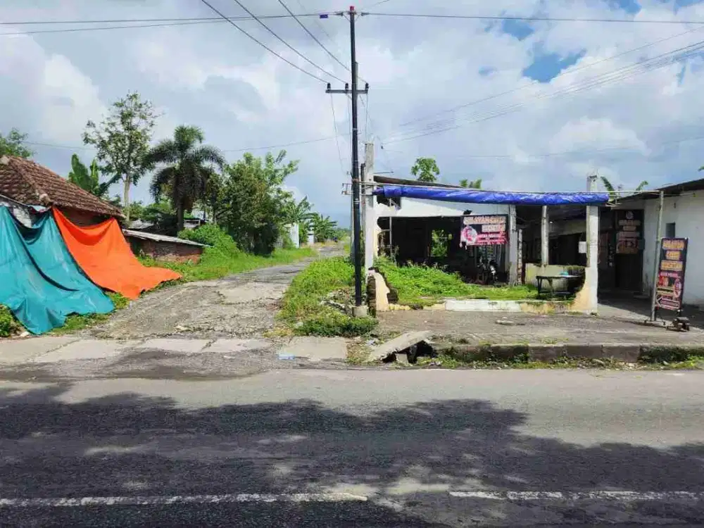 Tanah Murah Luas 2 Hektar di Poros Jalan Panglima Sudirman Karangploso Kabupaten Malang