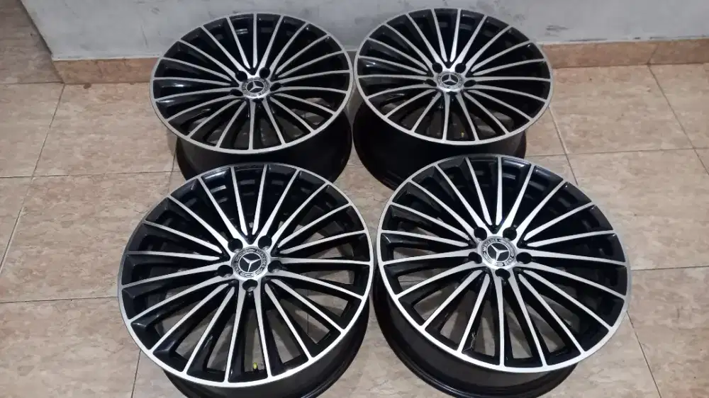 di jual velg mercy AMG r20 lebar 8.5  9.5 buat Sclass Eclass mantap