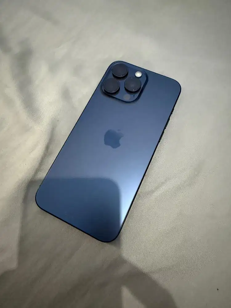 Iphone 15 pro max 256 blue ibox