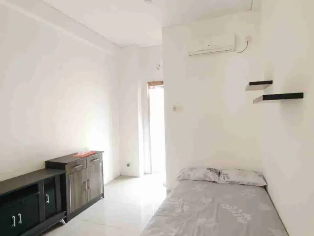 Gunawangsa MERR dekat UPH Metropolis Ubaya Bale Hinggil Manyar Purimas