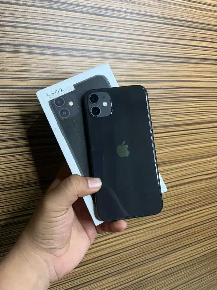 iPhone 11 64 all operator