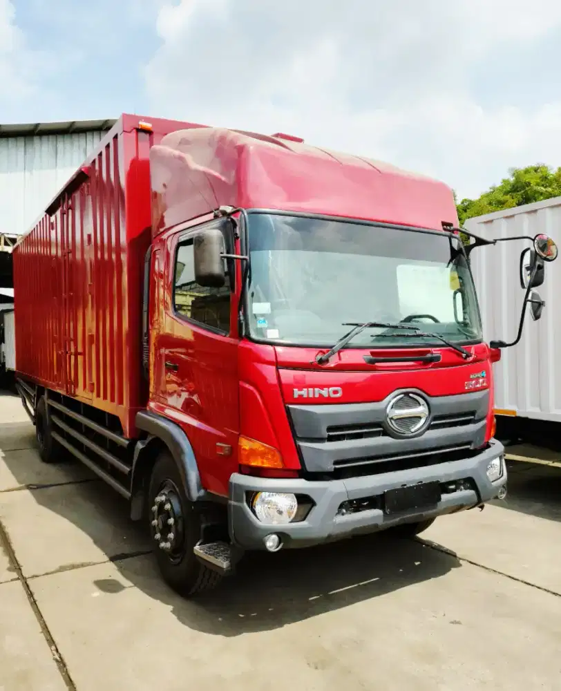 HINO LOHAN 6 BAN LONG 260PS BOX ISTIMEWA HINO 500 FUSO ISUZU GIGA