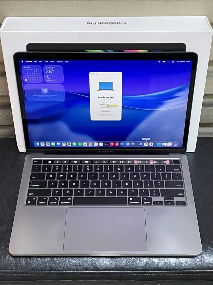 MacBook Pro 13 2022 M2 8gb 512gb Space Gray Fullset ORI