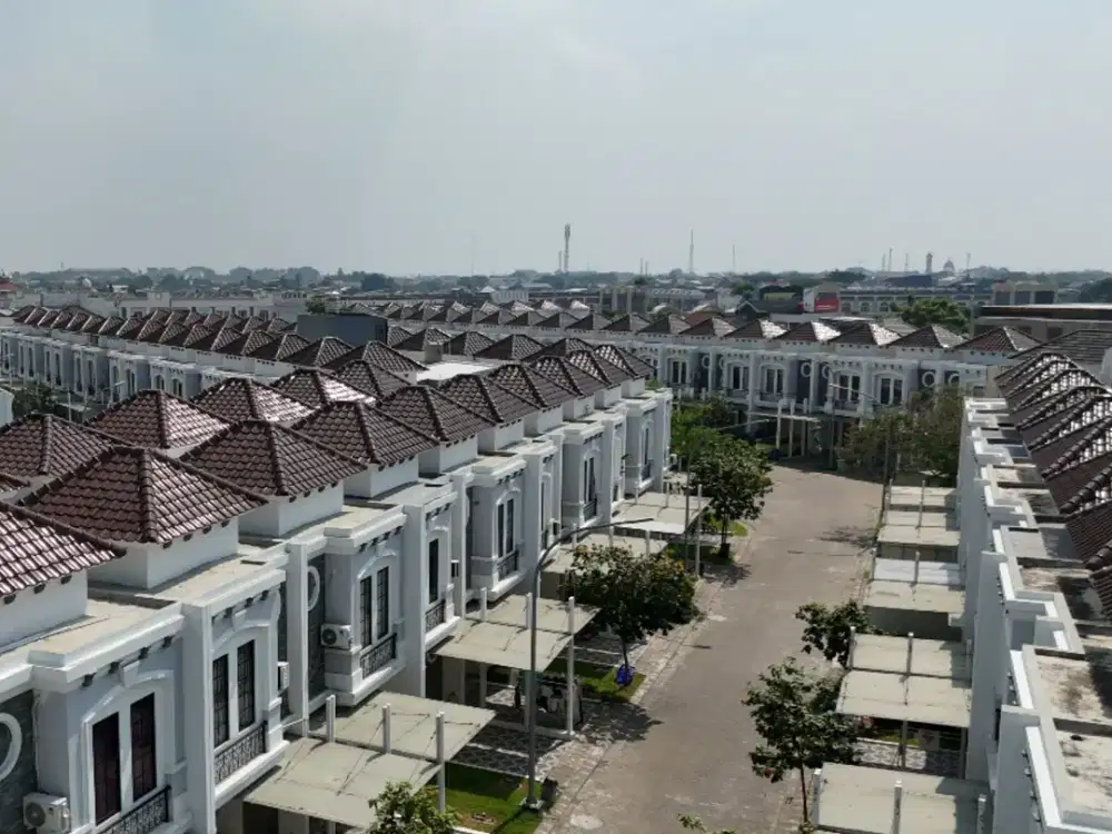 5JT Langsung Huni Cluster Sevilla Jababeka