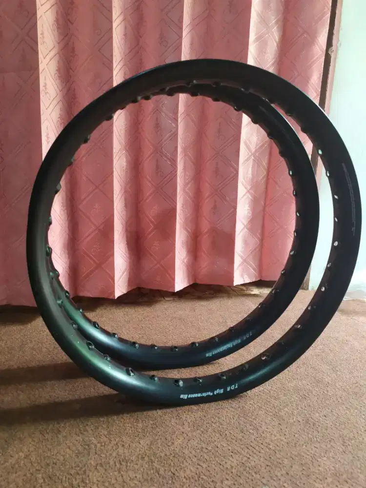 Velg TDR Ori 140/160 R17