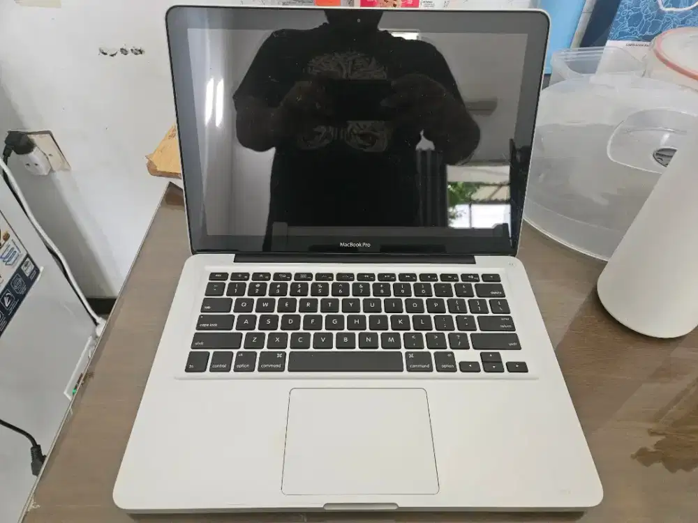 WTS macbook MD101 tahun 2012