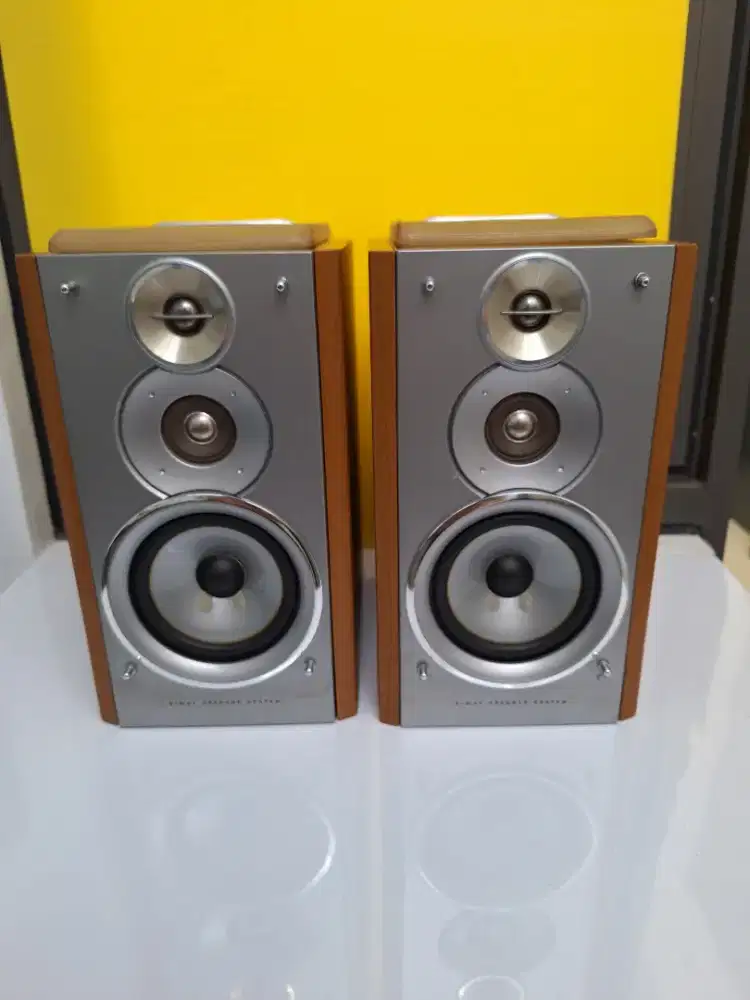Speaker JVC (4 inch)