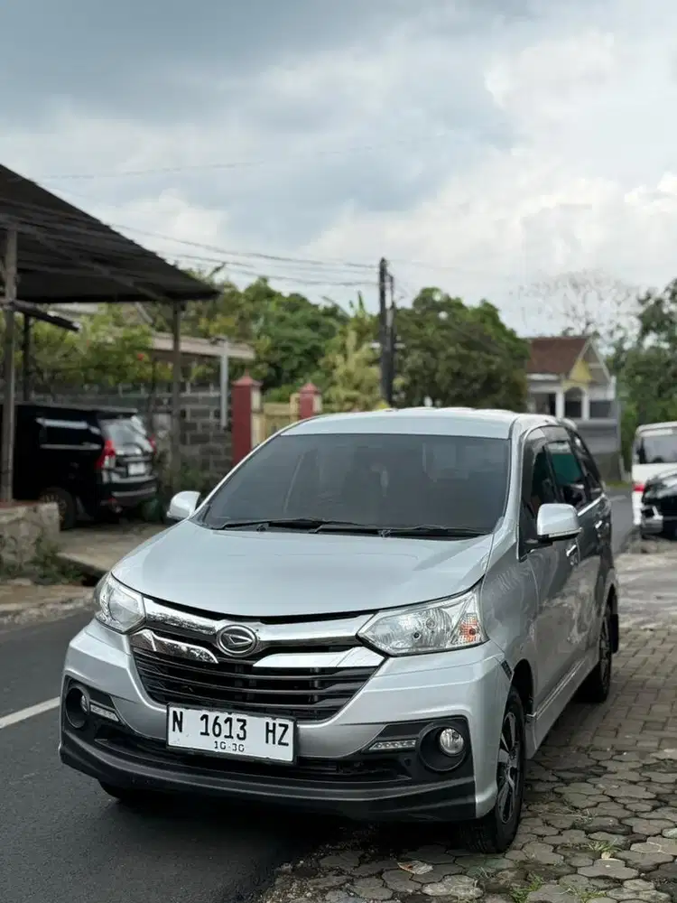 Grand new Xenia R sporty AT 2015 pmk 2016 Topp maksimal