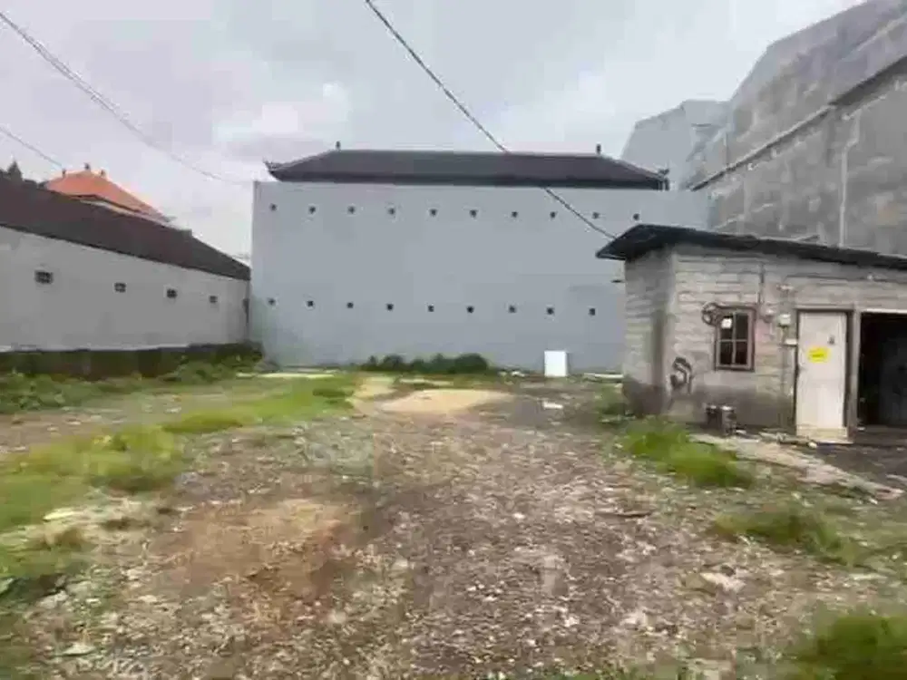 Di jual tanah jalan Petanahan sari, mumbul , Jimbaran , Bali