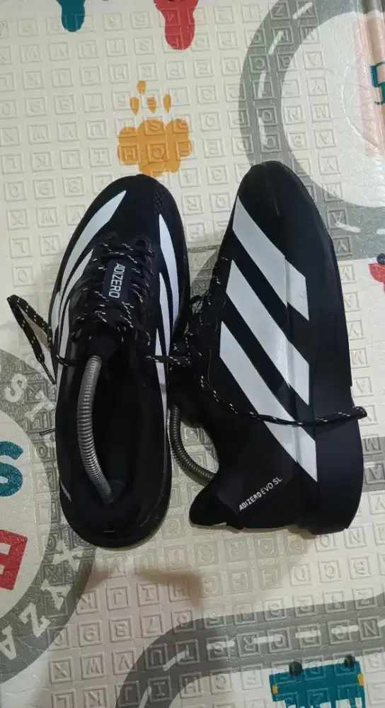 Jual sepatu Adidas running