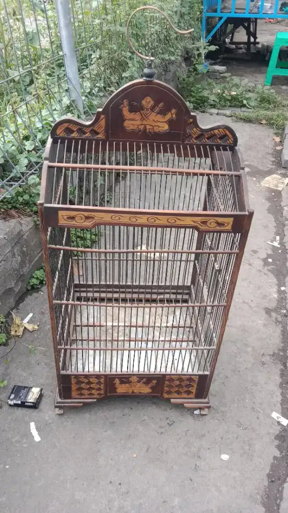 Sangkar ukir uk 37 x 43