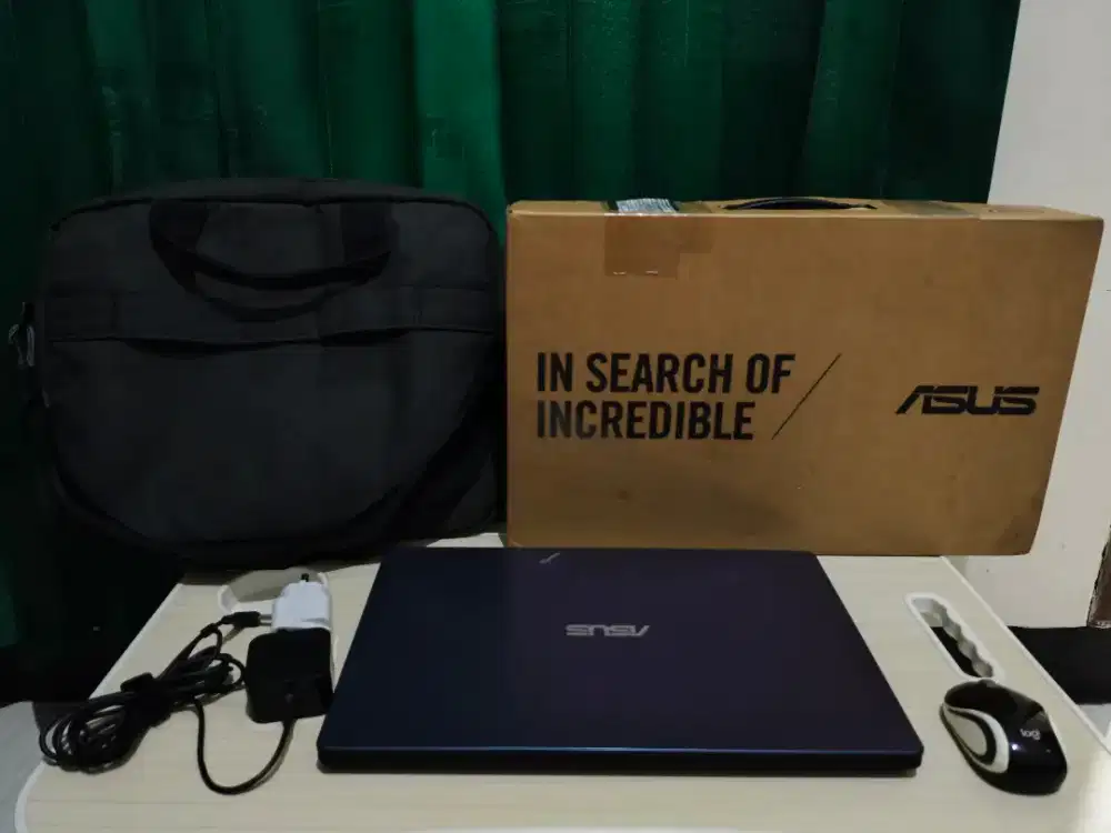 Laptop Asus Vivobook E410M