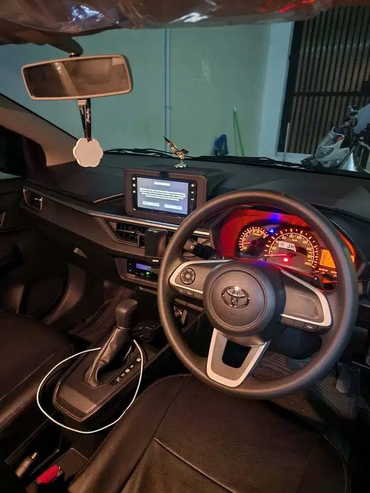 Mobil Agya matic tahun 2023