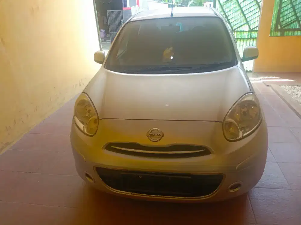 Nissan March 2013 MT Silver