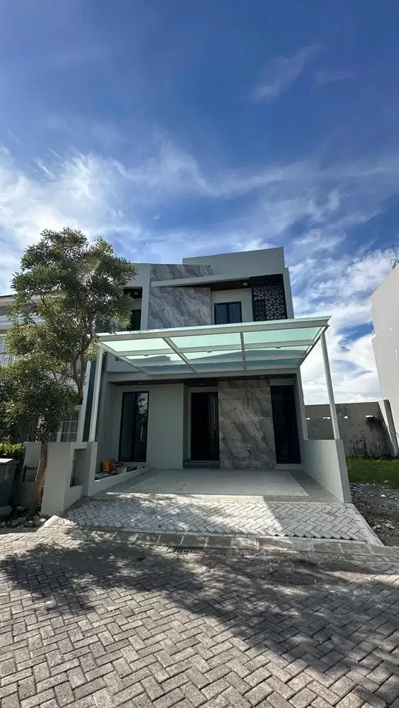 BANTING HARGA! DIJUAL RUMAH NEW MINIMALIS 2 LANTAI DIAN ISTANA MOCCA!