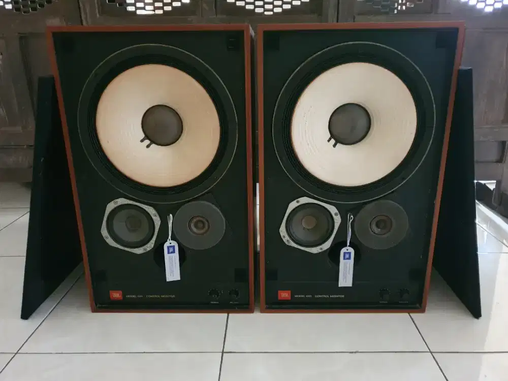 Speaker jbl l 4311 legendaris