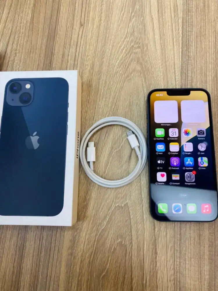 iPhone 13 128Gb Midnight Garansi On Ibox