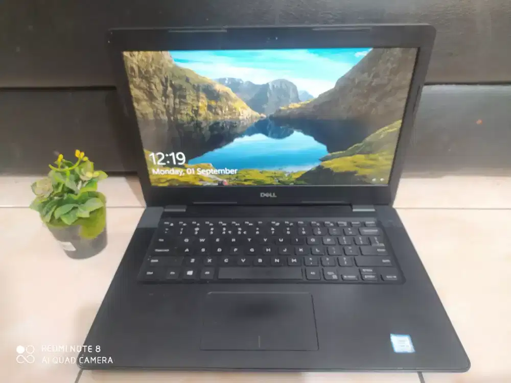 Dell Vostro 3490/core i5 gen 10/RAm 8/SSD 512/VGA Radeon 610/FHD IPS