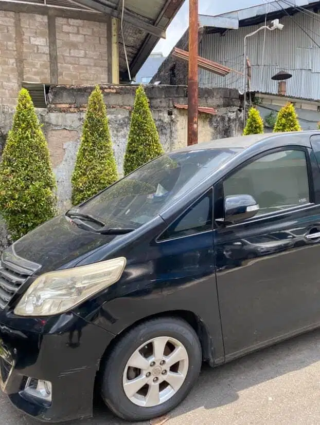 Toyota Alphard 2013 Bensin