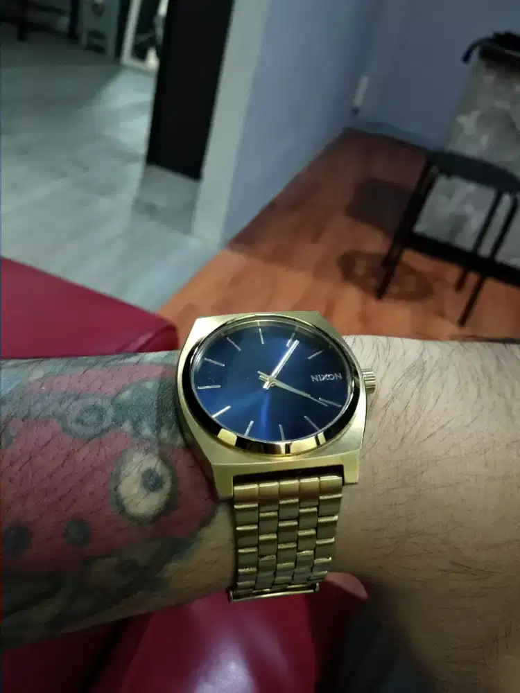 Original NIXON time teller gold blue ( no box lupa nyimpen )
