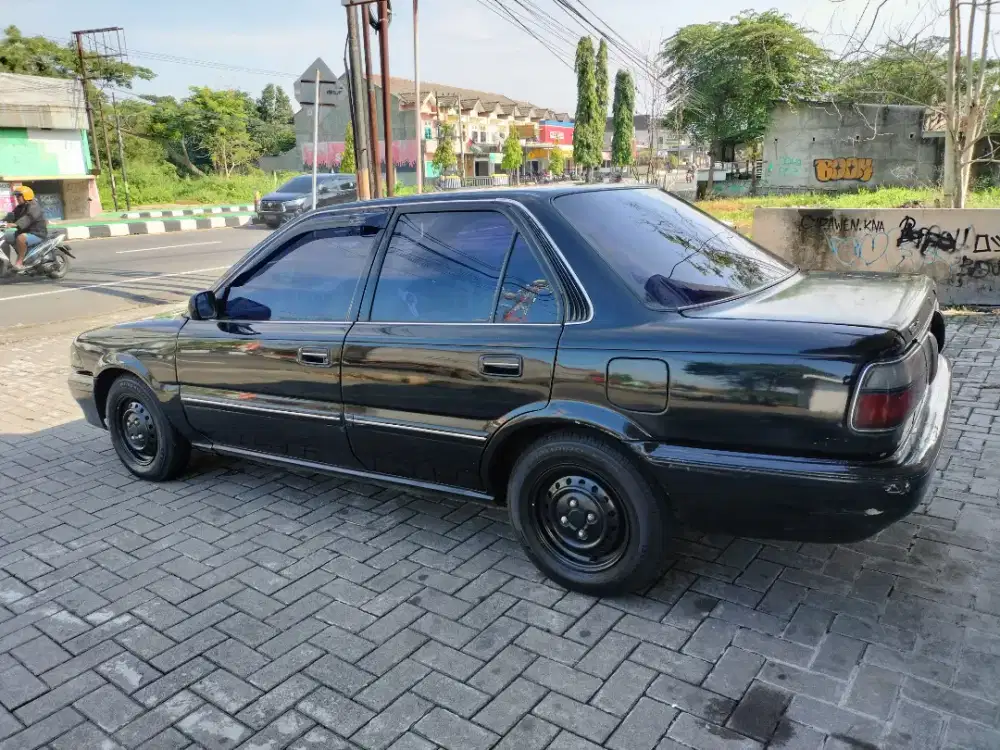 Toyota Corolla Twincam Limited Edition 1.6 1990 plat B TT Laptop / HP