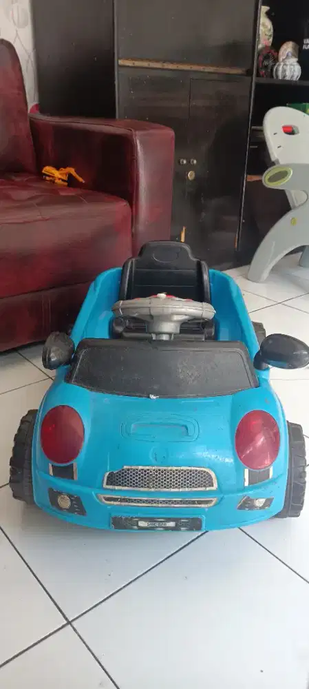 Mainan Mobil Dorong Anak