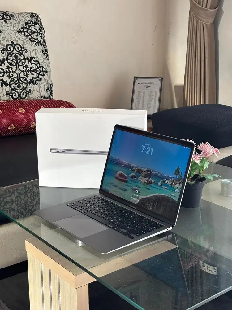 MacBook Air 2020 M1 8/256