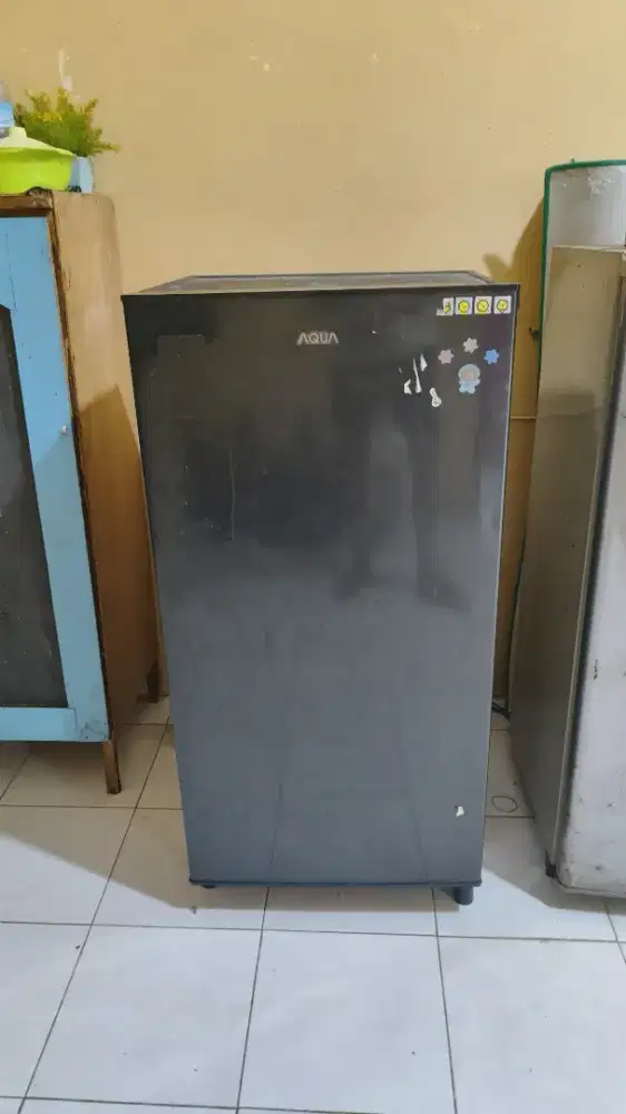 Kulkas merk Aqua Hemat Listrik