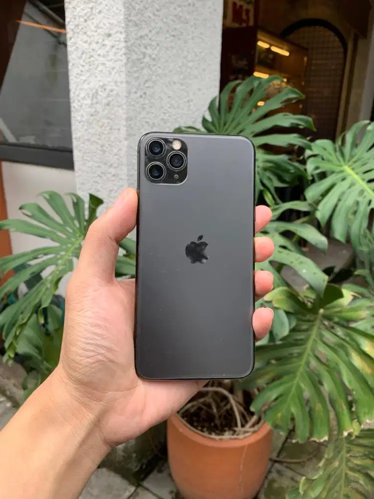 Jual iPhone 11 Promax 256gb sinyal all operator