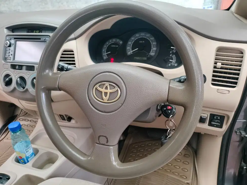 Toyota Kijang Innova 2008 Bensin