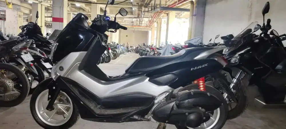 Yamaha NMAX 155 2015 – Generasi Pertama