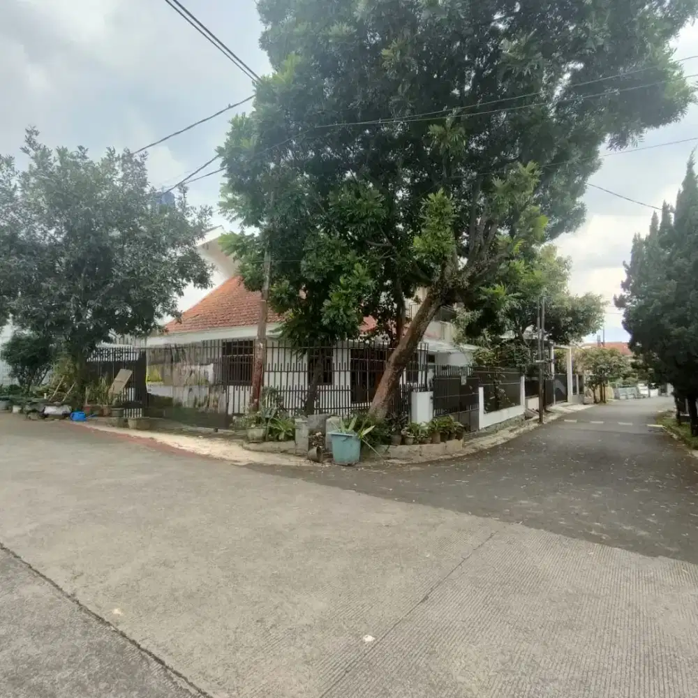 Rumah Terawat Hook Sayap Cikutra - Sukaluyu