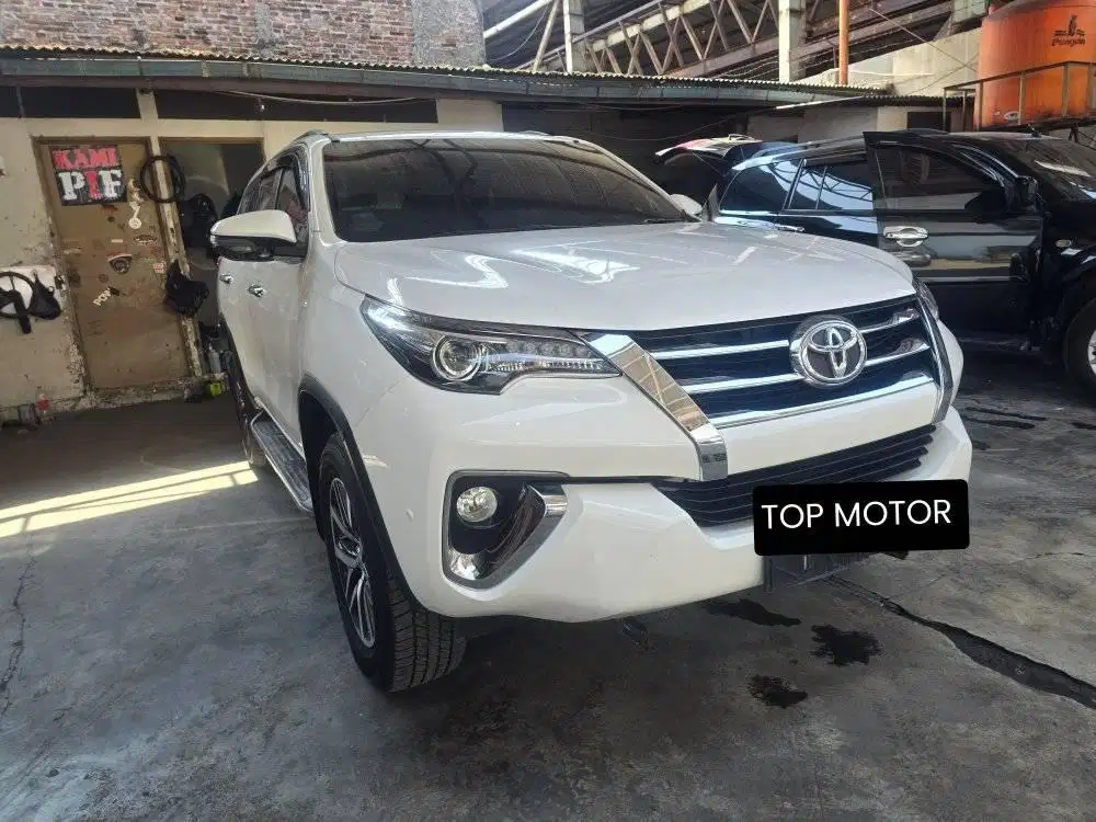 TOYOTA FORTUNER VRZ AT TH 2018