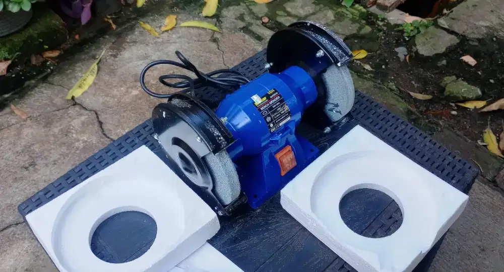 Mollar Bench Grinder Mesin Gerinda