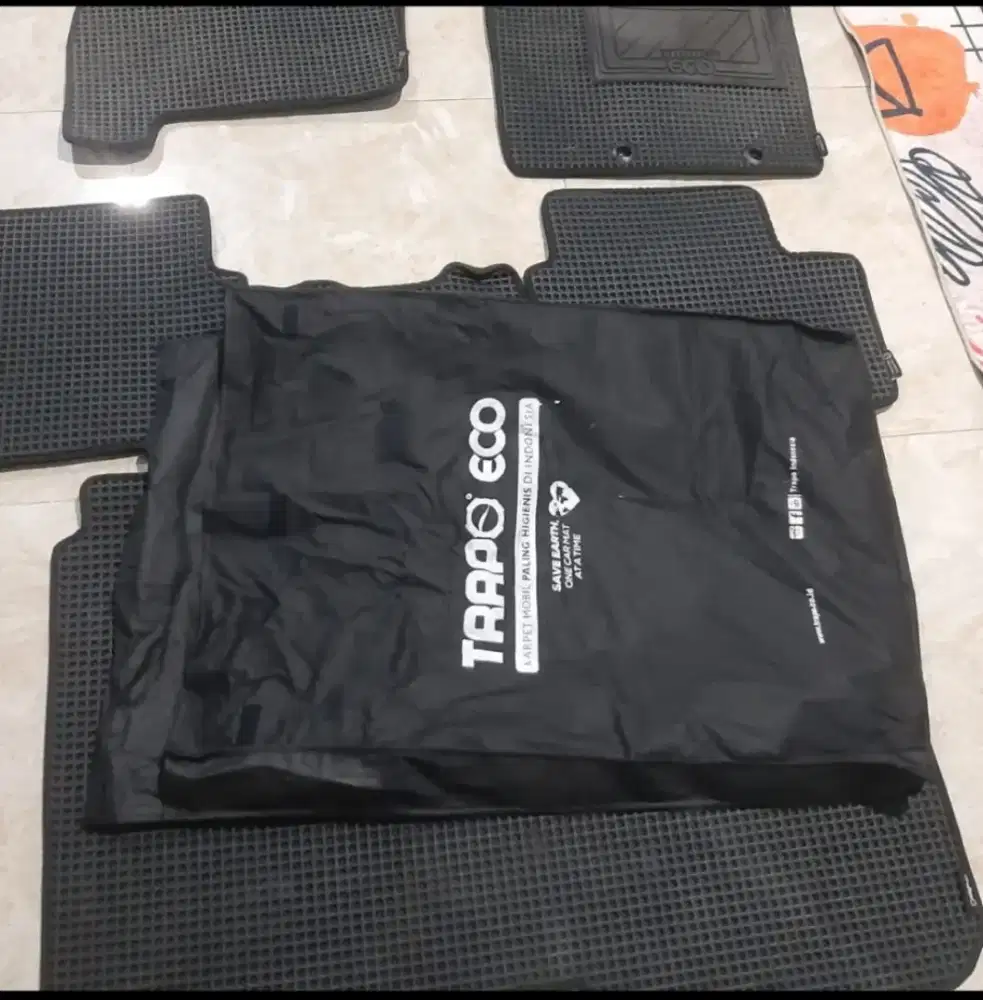 Karpet Trapo Eco Buat Raize Rocky Komplit Set Seperti Baru