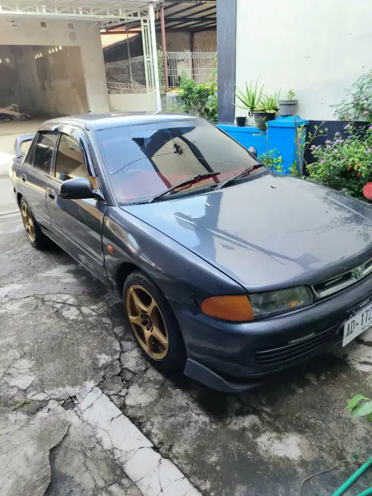 Mitsubishi Lancer 1993