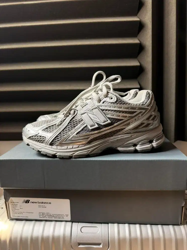 New Balance NB 1906R Harbor Grey - 40,5 (3x pakai)