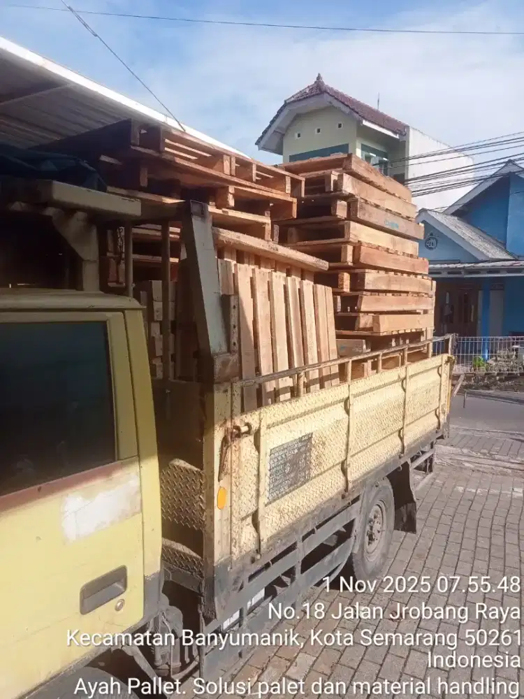 Palet kayu dan paking kayu semarang jatingaleh ayah pallet